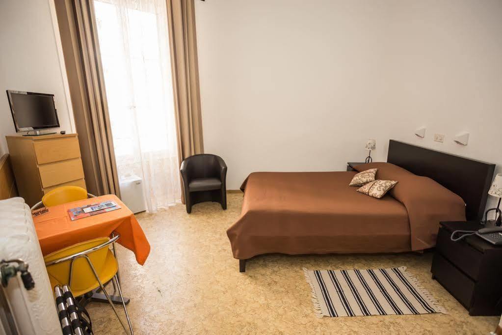 Hotel Des Tourelles Genève Eksteriør bilde